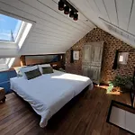 Vleugje Wellness In De Voerstreek - Onder De Poort 4*