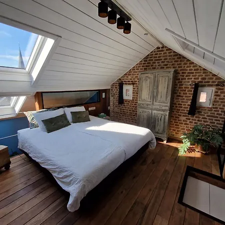 Vleugje Wellness In De Voerstreek - Bed & Brocante Onder De Poort 4*