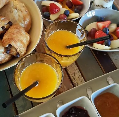 Vleugje Wellness In De Voerstreek - Bed & Brocante Onder De Poort Couette-café Fourons