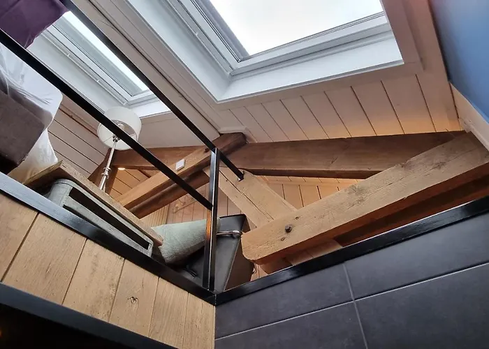 Couette-café Vleugje Wellness In De Voerstreek - Bed & Brocante Onder De Poort