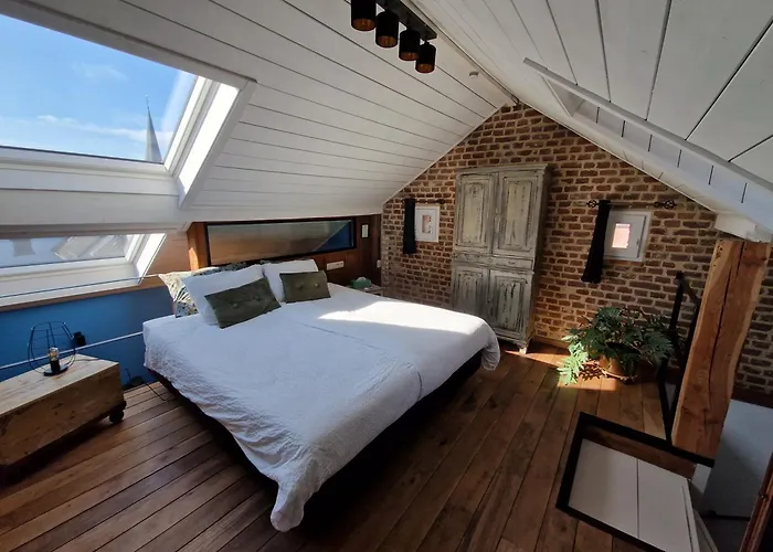 Vleugje Wellness In De Voerstreek - Bed & Brocante Onder De Poort 4*